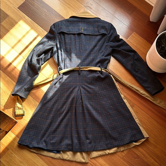 Anthropologie // Harlyn Tan Double-Breasted Trench Coat with Navy Plaid Detail - Picture 9 of 16